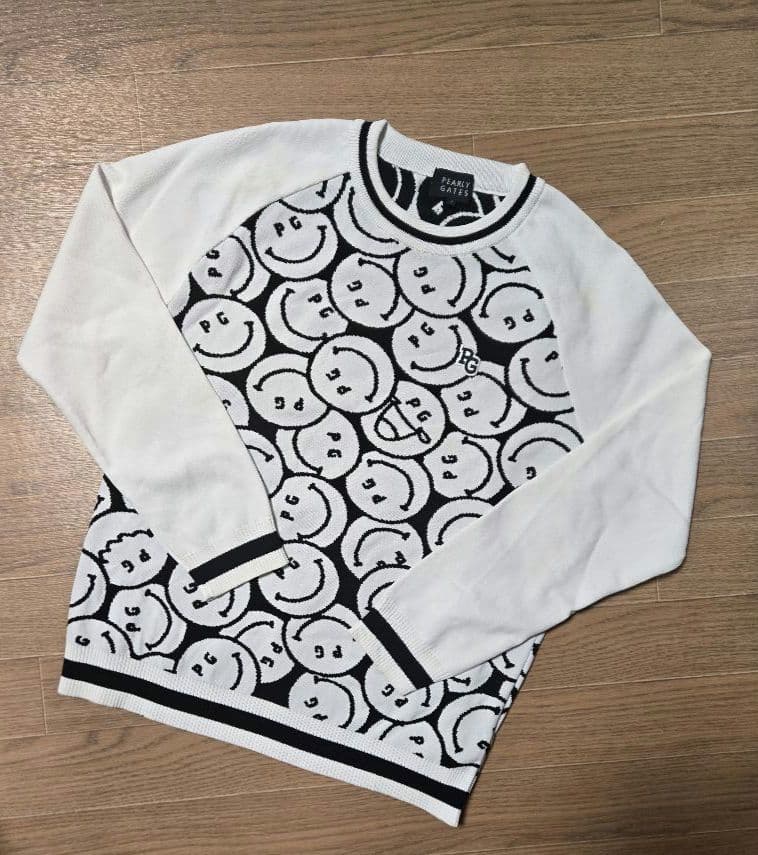 ❣️美品❣️パーリーゲイツPEARLY GATES☺ニコちゃん柄ニットセーター1