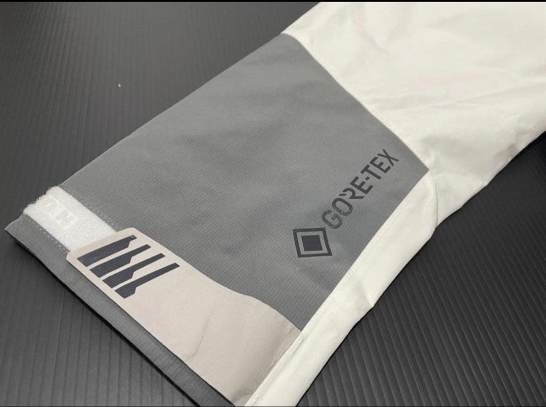 バートン ゴアテックス スノーボードウェア 上下セット M(US)