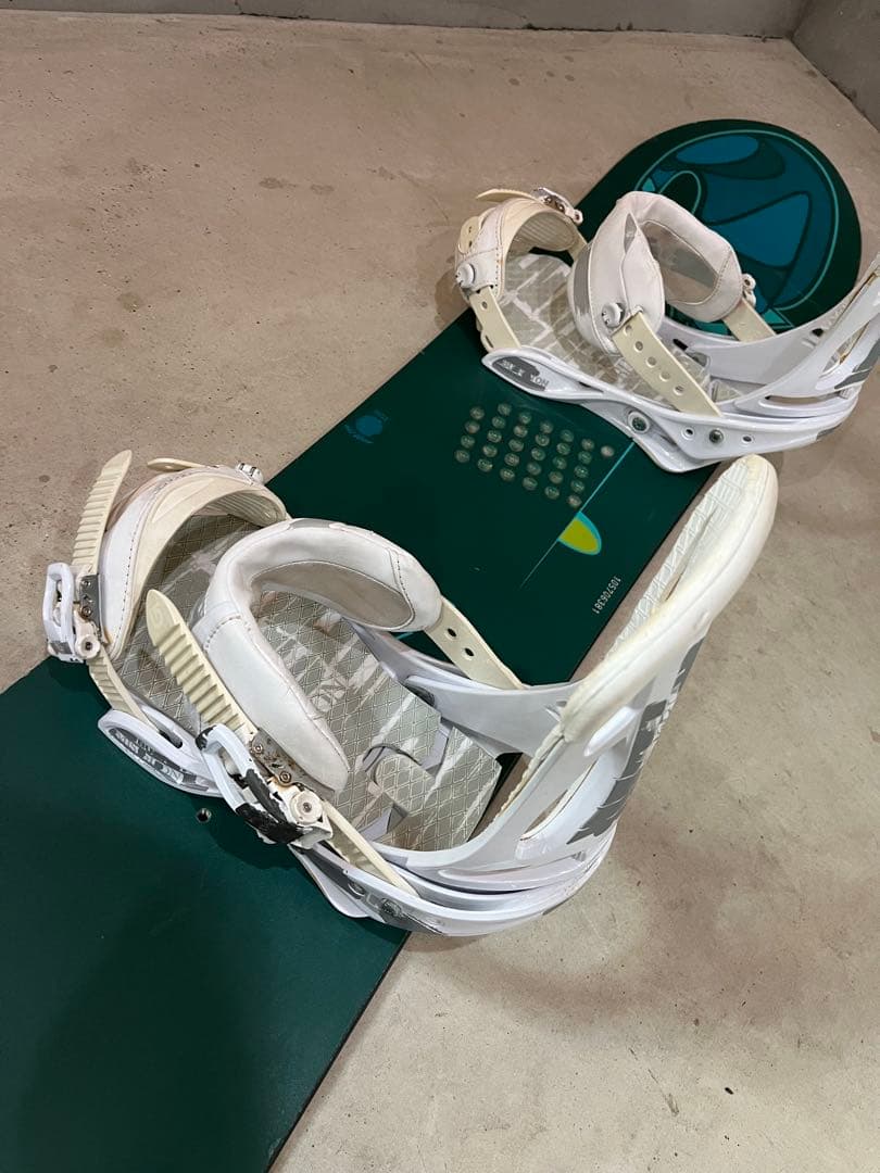 BURTON woodcore 139㎝　ボード高品質　即日発送可能