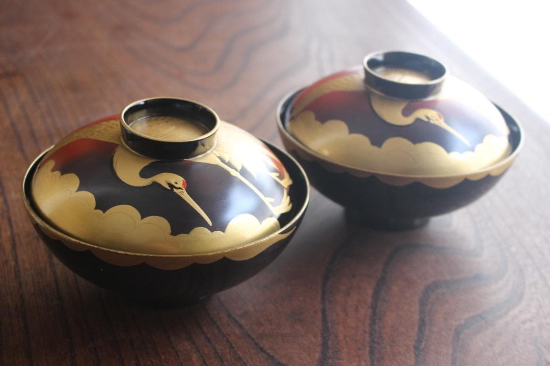 時代逸品！時代金縁黒漆に極上日の出鶴蒔絵の映えるお椀2点（検輪島塗蒔絵椀雑煮椀