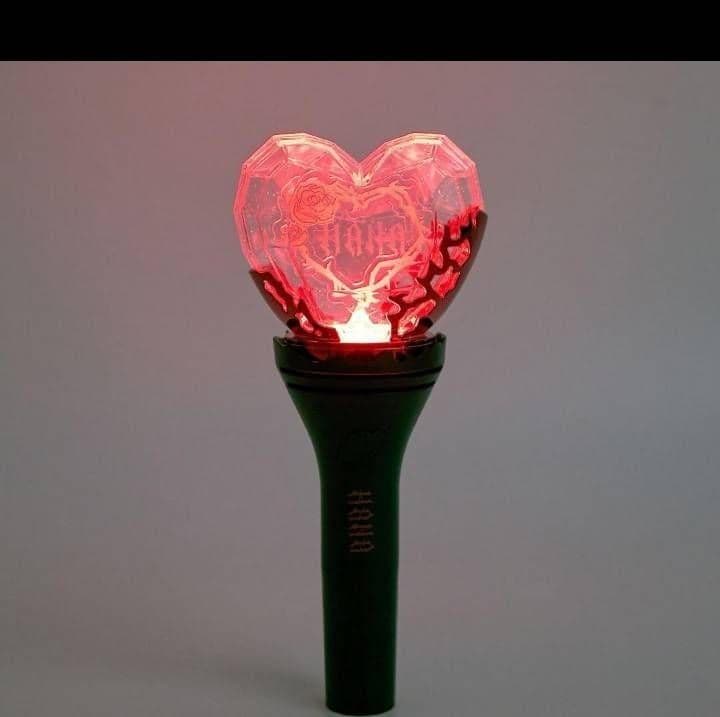 迅速発送　HANA OFFICIAL LIGHT STICK ペンライト 新品