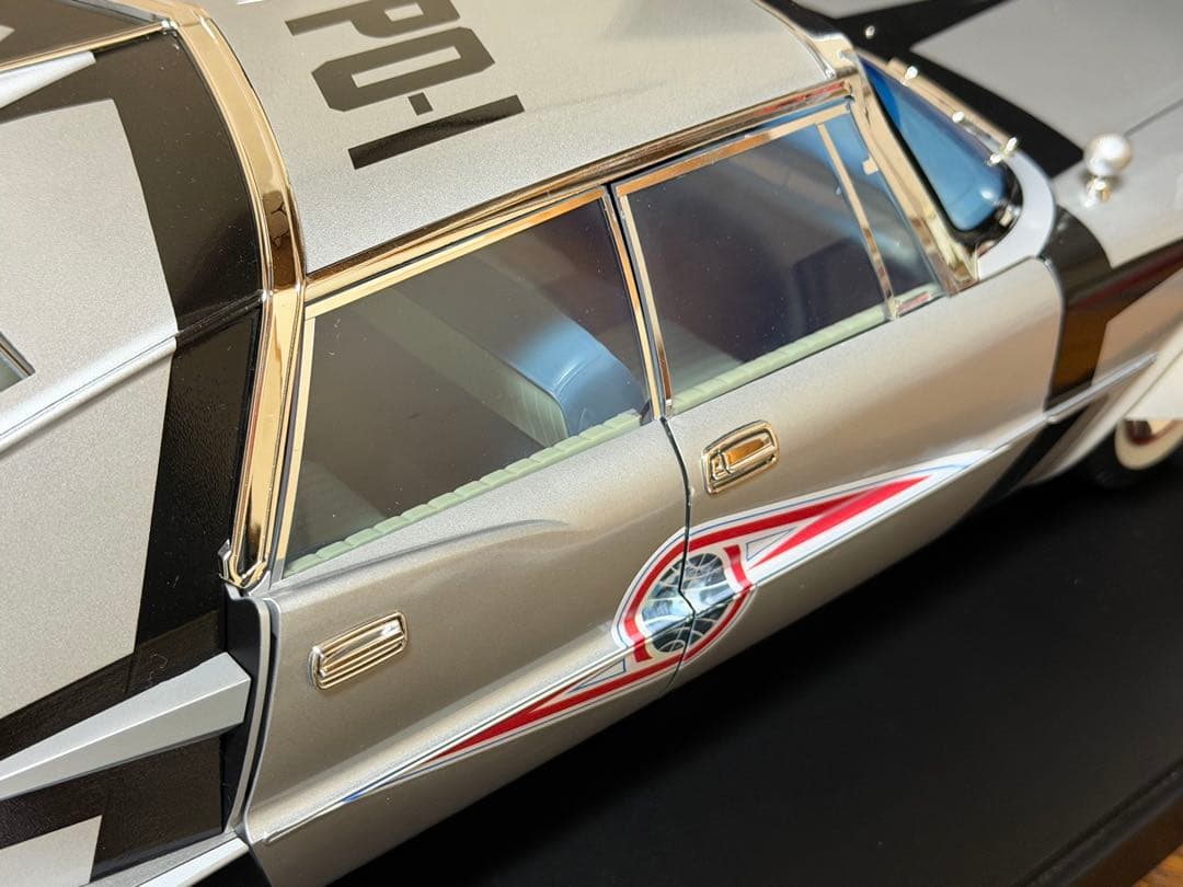 1/8ポインター前期型　ウルトラセブン　専用ケース/モロボシ・ダン付属