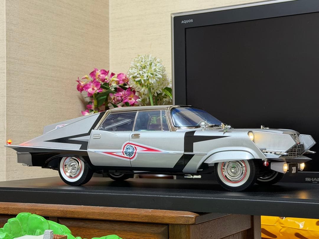 1/8ポインター前期型　ウルトラセブン　専用ケース/モロボシ・ダン付属