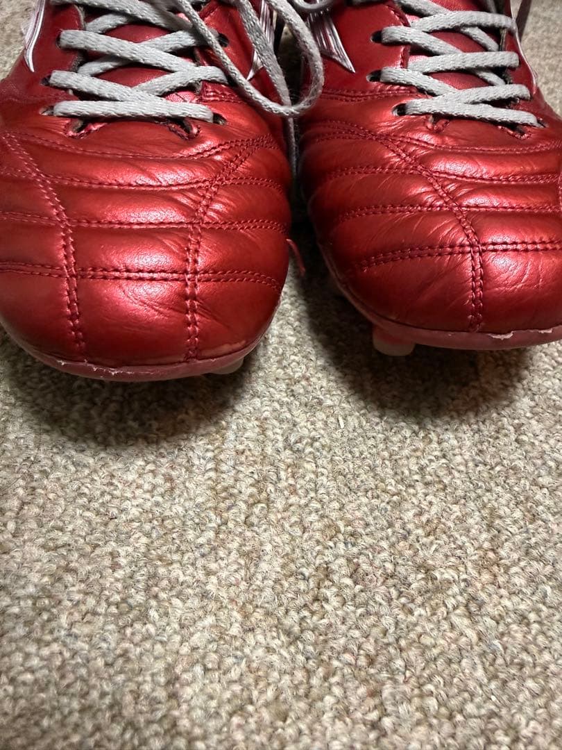 Mizuno Morelia NEO 4 ルビーレッド　サッカーシューズ レッド