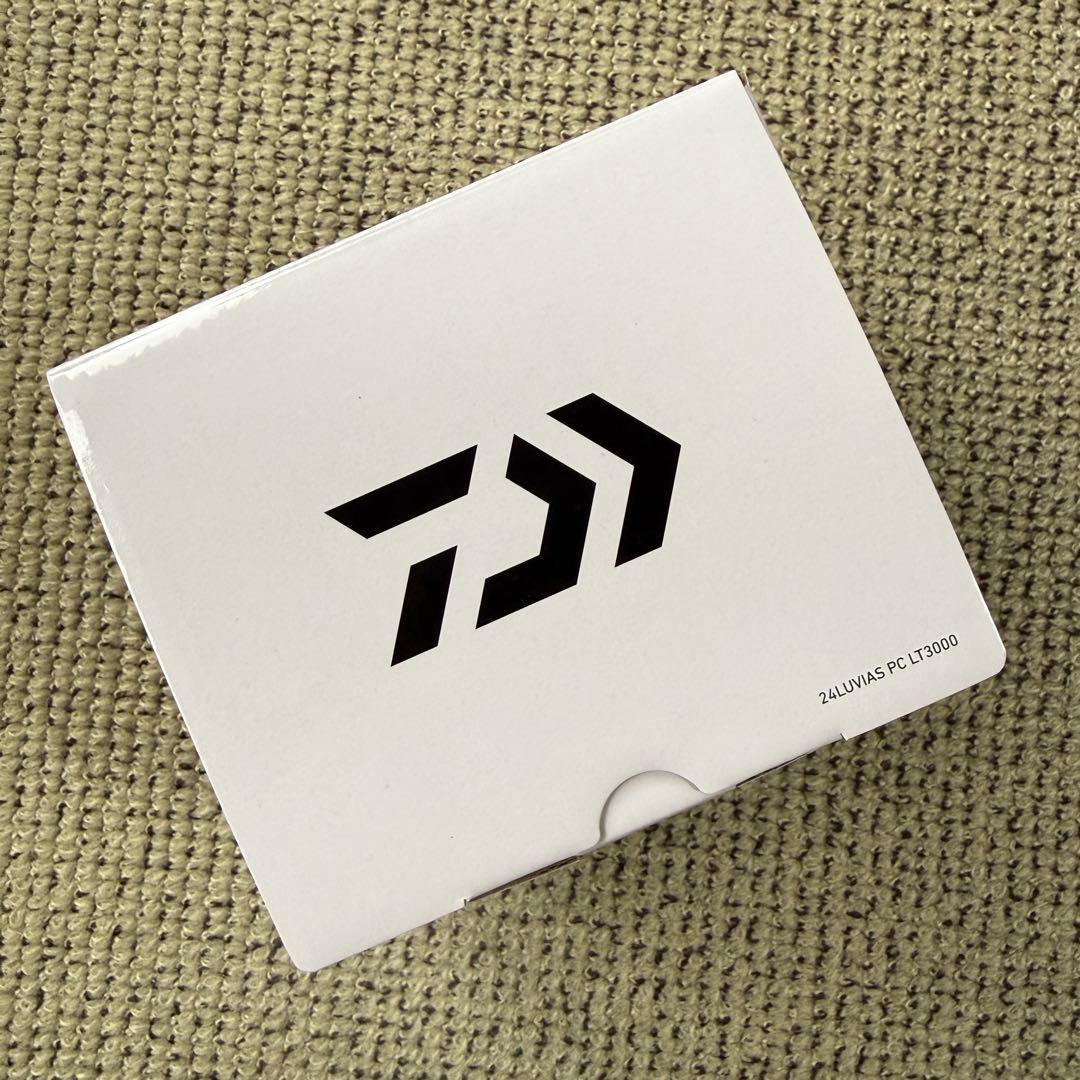 【新品・未開封】DAIWA LUVIAS PC LT3000 スピニングリール