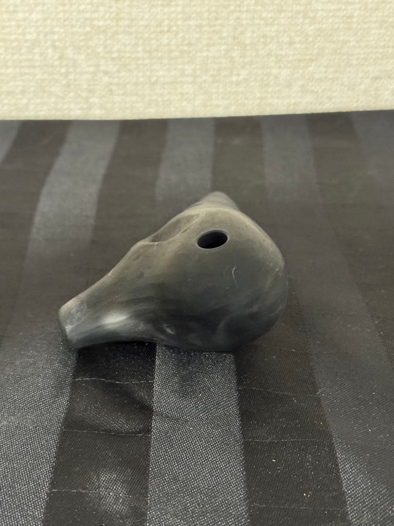 オカリナ　3F 黒　陶　平本