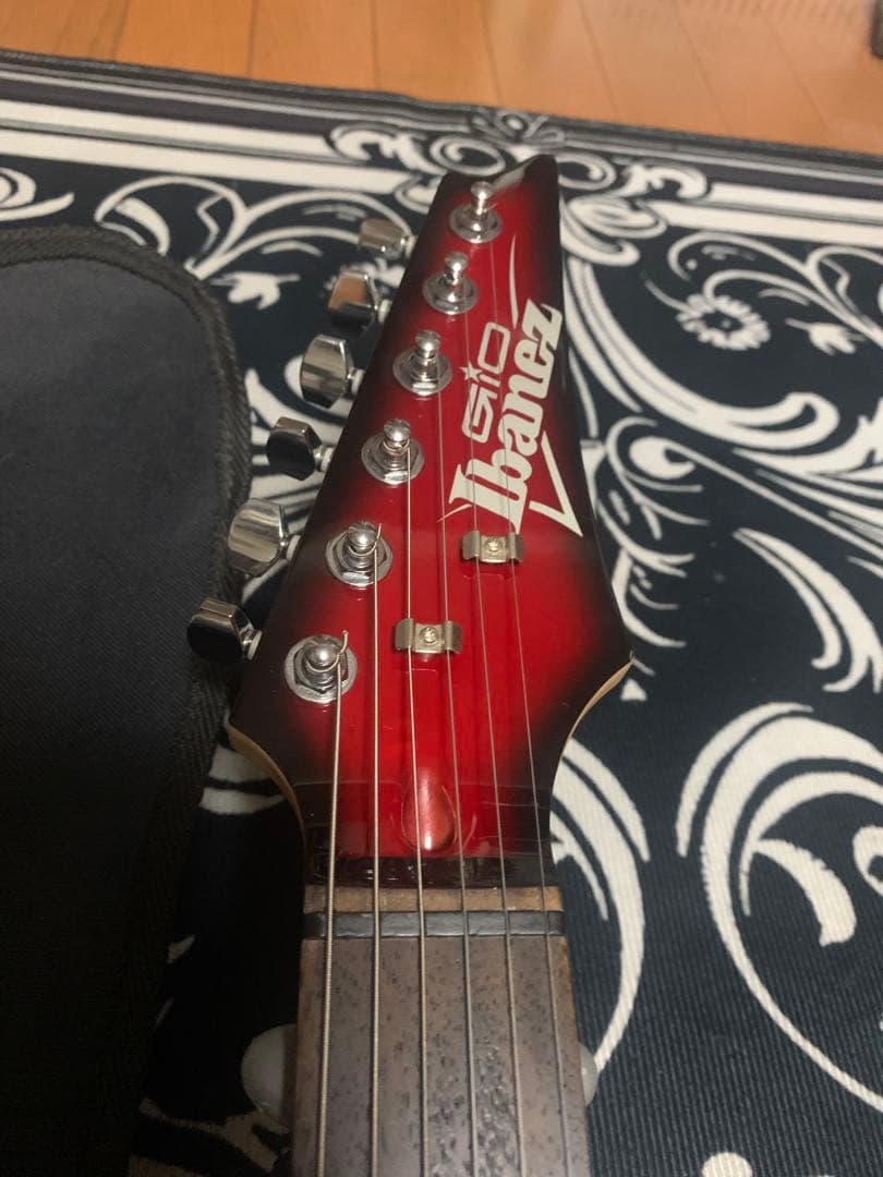 Ibanez アイバニーズ gioシリーズ ストラト レッド
