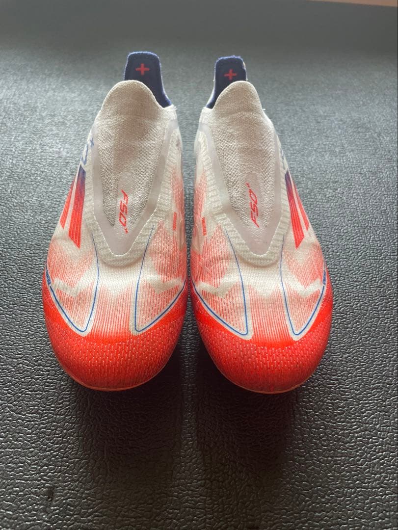 アディダス F50＋ 25.5
