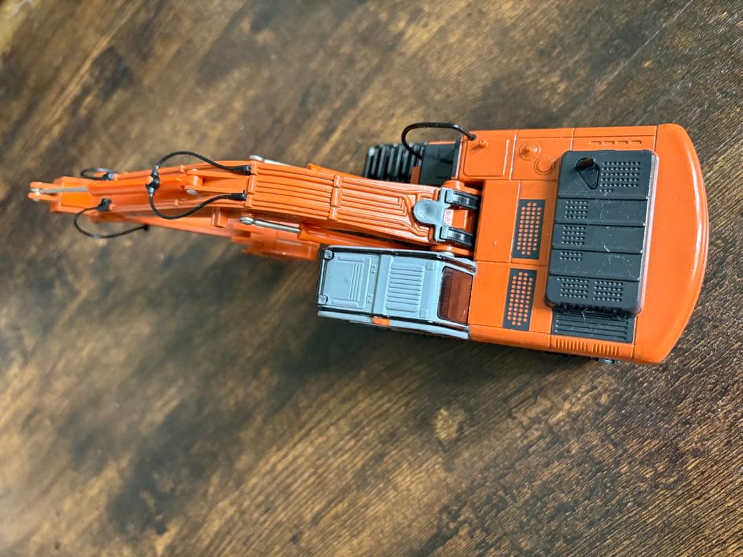 HITACHI ZAXIS 200 1/40スケールモデル
