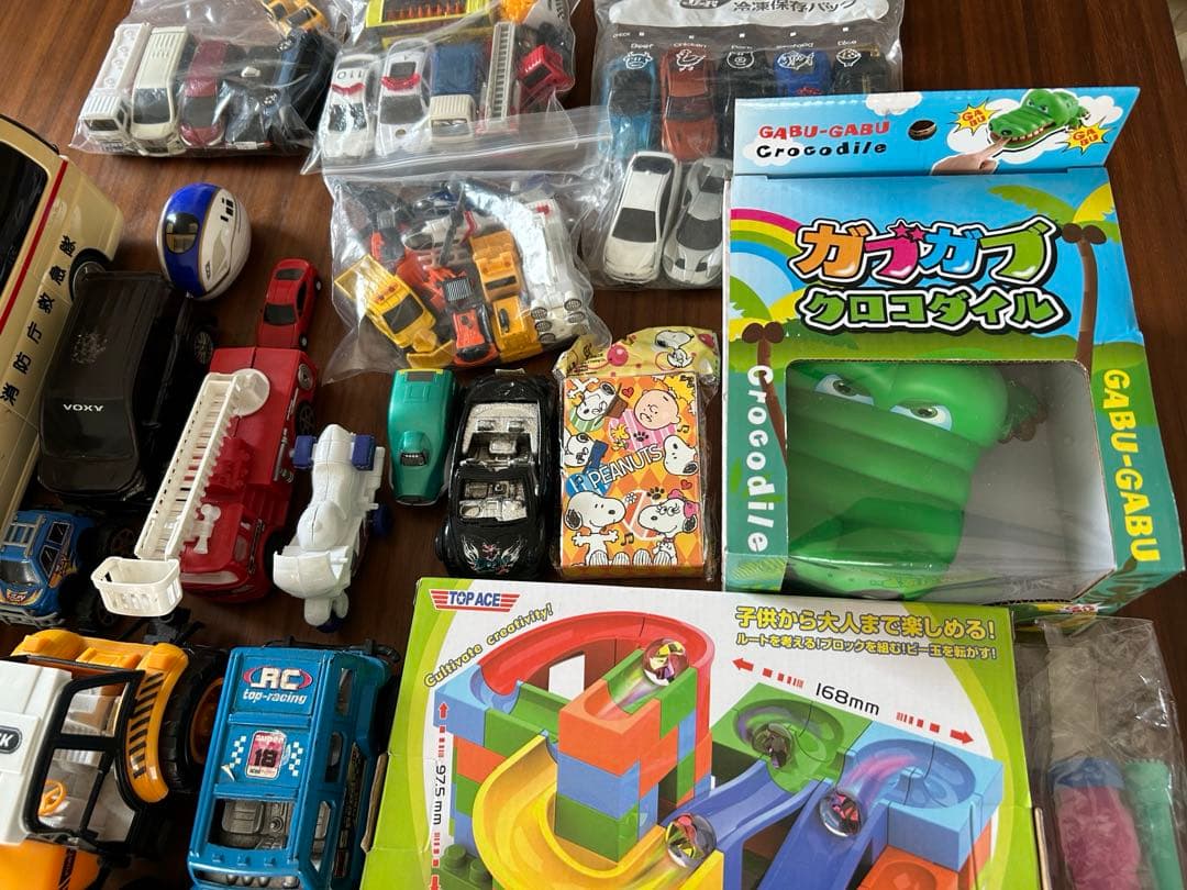 トミカ　大量　おもちゃ　まとめ売り