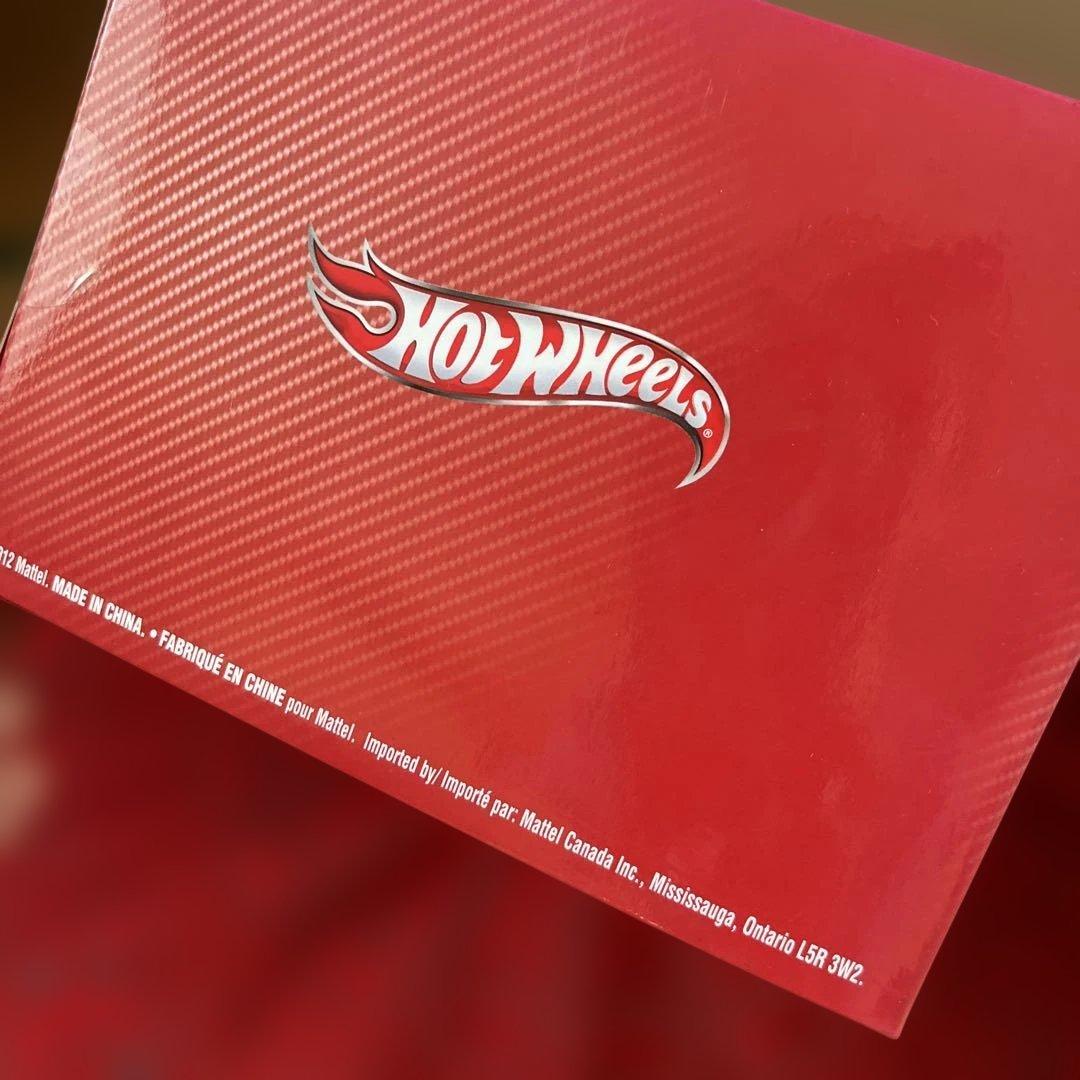 ミニカー Hot Wheels Ferrari 599 GTO 1:18