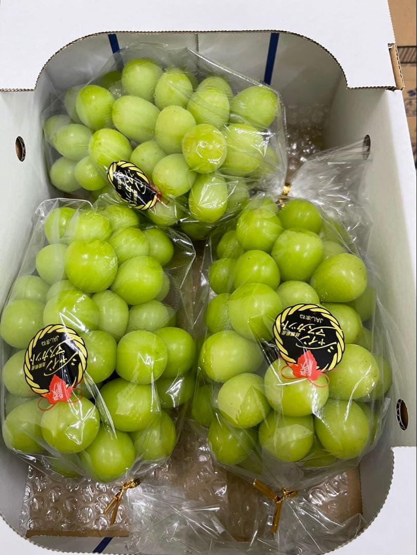 70【島根県産】シャインマスカット約2キロ(3〜5房)×2