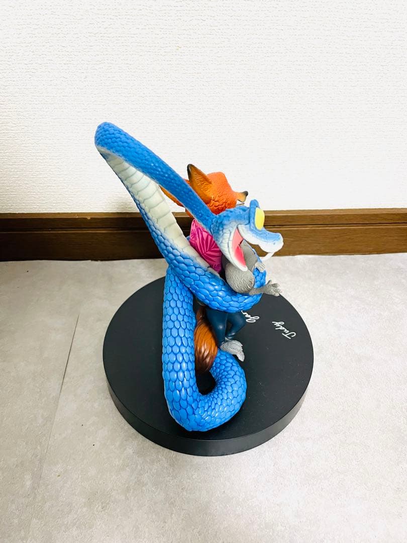 Disney ハッピーくじ　 ズートピア2『A賞ポスターフィギュア』