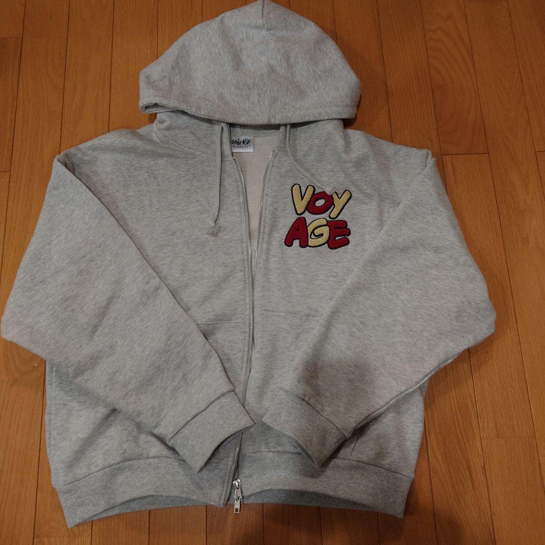 【レイさま専用】なにわ男子 BON BON VOYAGEパーカー