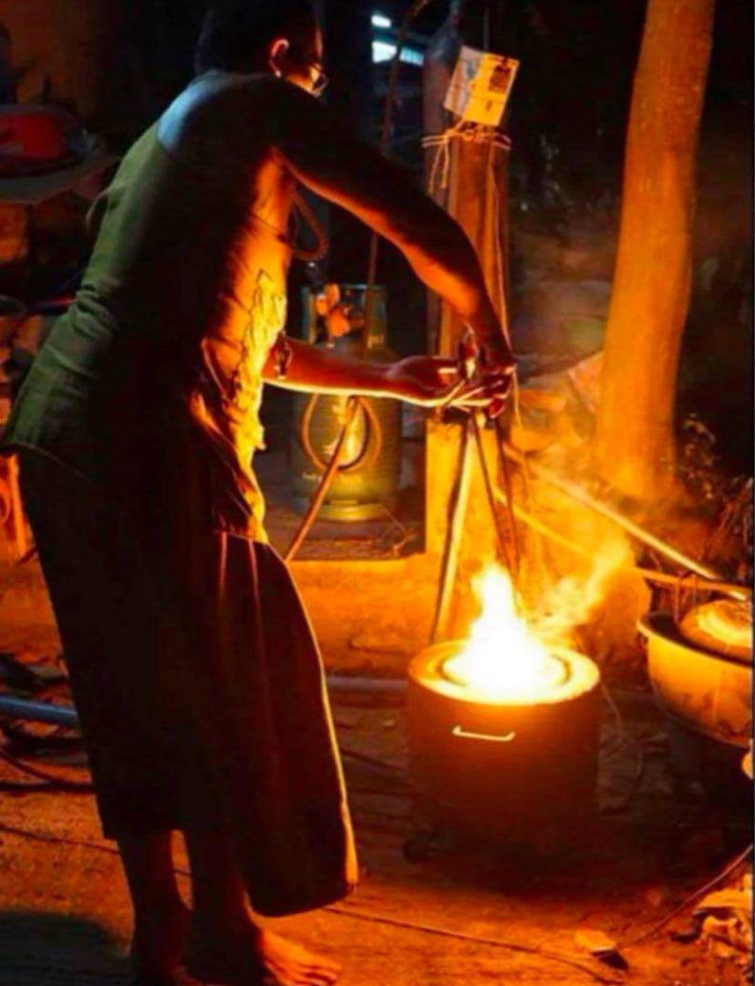 【限定1】超レア品　ペンダント 18 クラウン 素晴らしい魅力的なヤント な慈悲