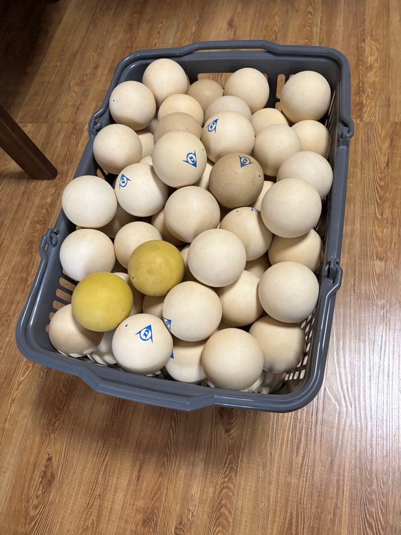 ソフトテニスボール （練習球）＋ カゴ