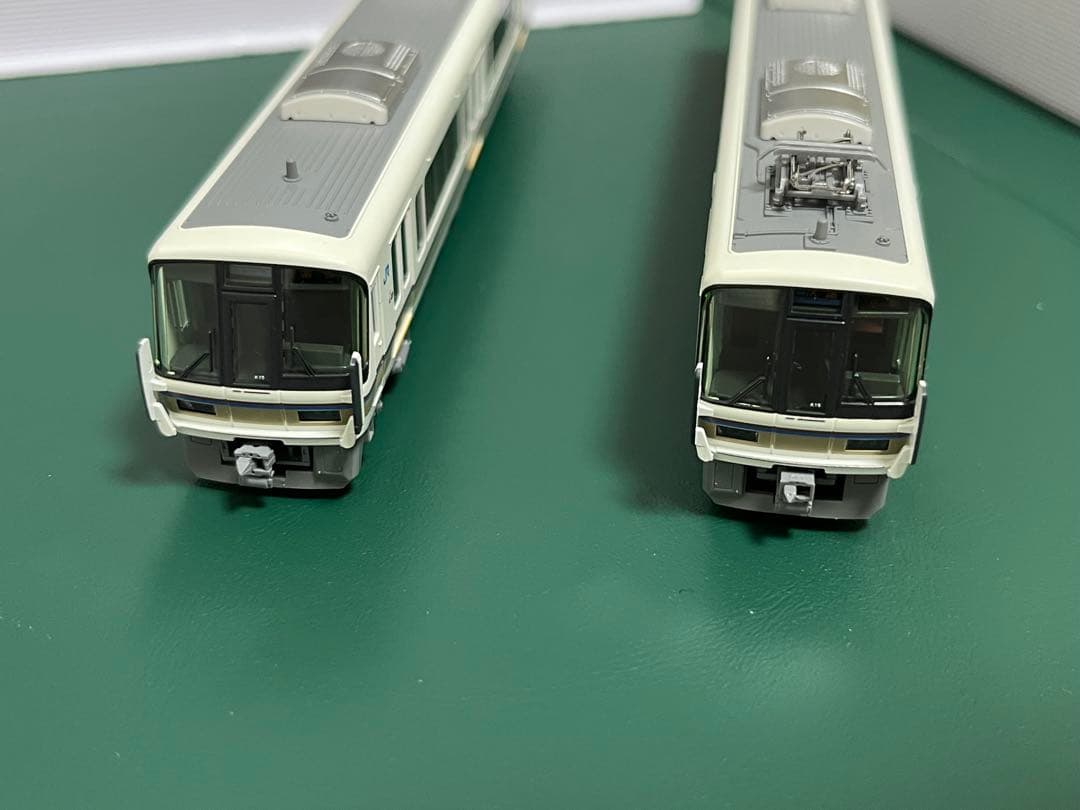 く*ら様 KATO 10-1581 221系リニューアル車嵯峨野線(霜取りパンタ