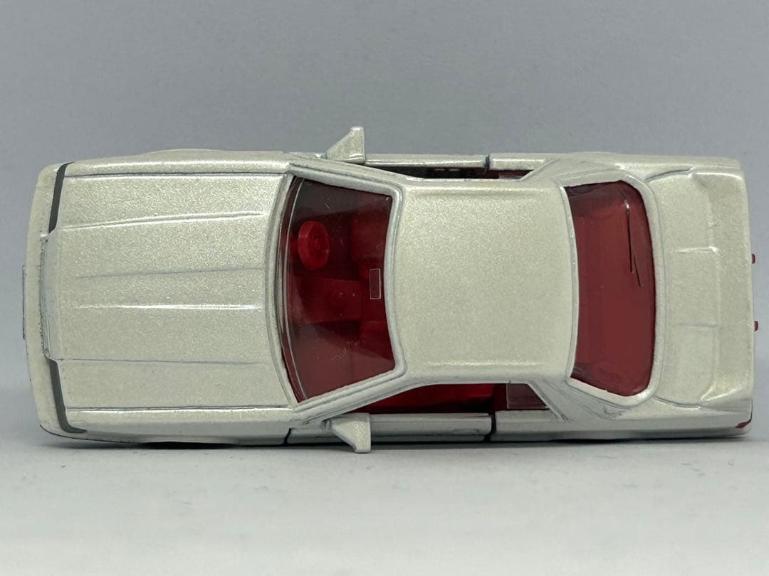 トミカ No.20 ニッサン スカイライン R31 日本製 赤箱 前期 後期