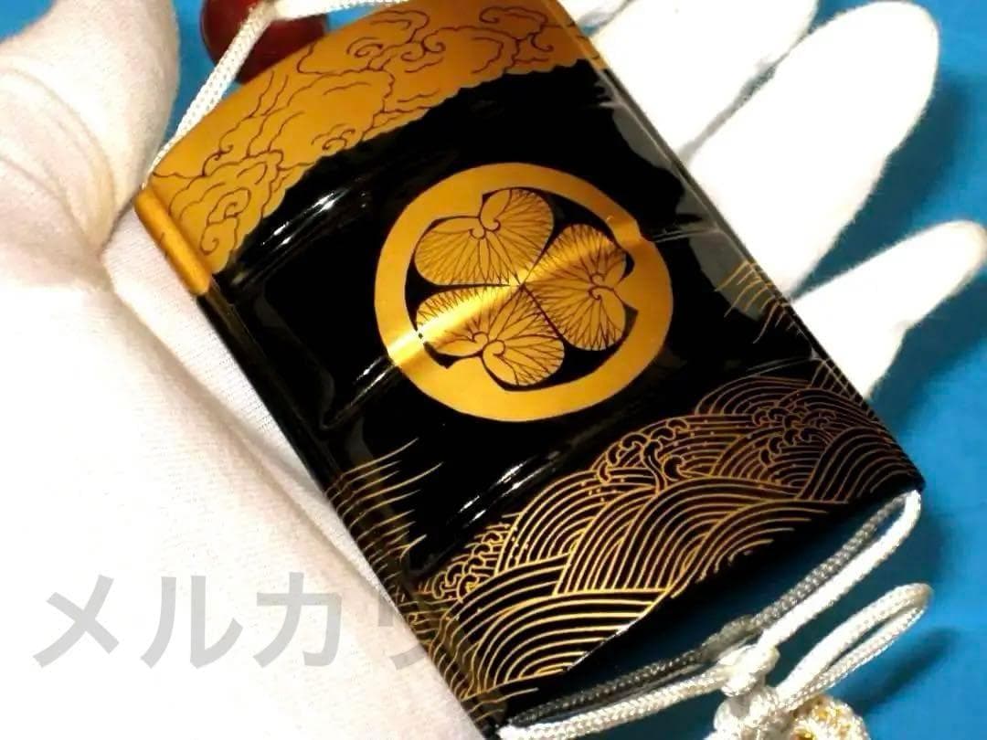 水戸黄門　印籠　三つ葉葵　里見浩太朗　武田鉄矢