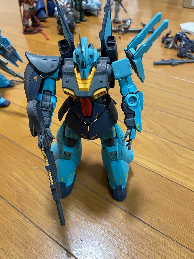 【希少ジャンク】塗装済みガンプラ11機　まとめ売り　おまけ付き