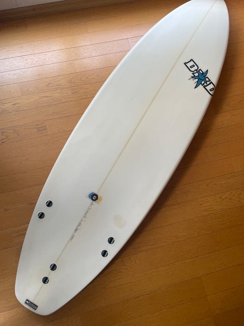 DHDサーフボード(ウエット、リーシュ付き)