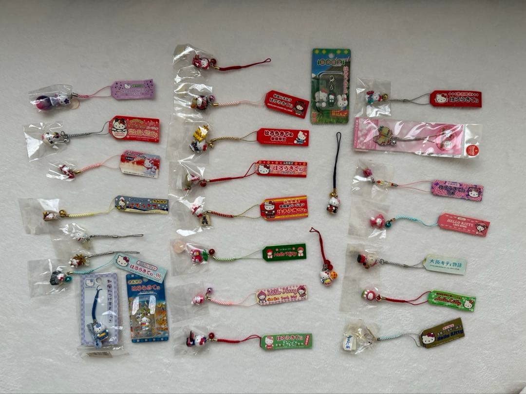 ご当地　ハローキティ 根付けストラップ 　まとめ売り27点