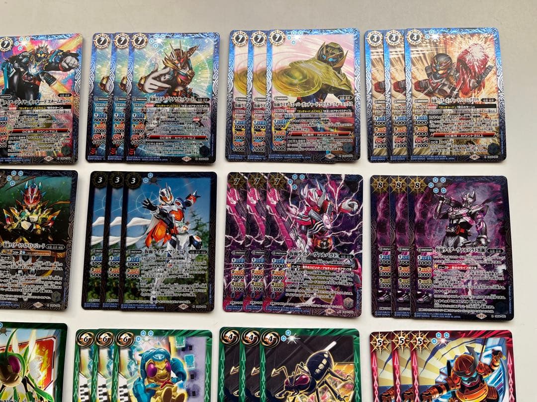仮面ライダーガッチャード　デッキ　まとめ売り