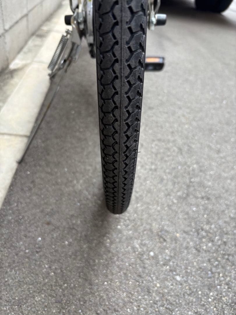 シティサイクル　白