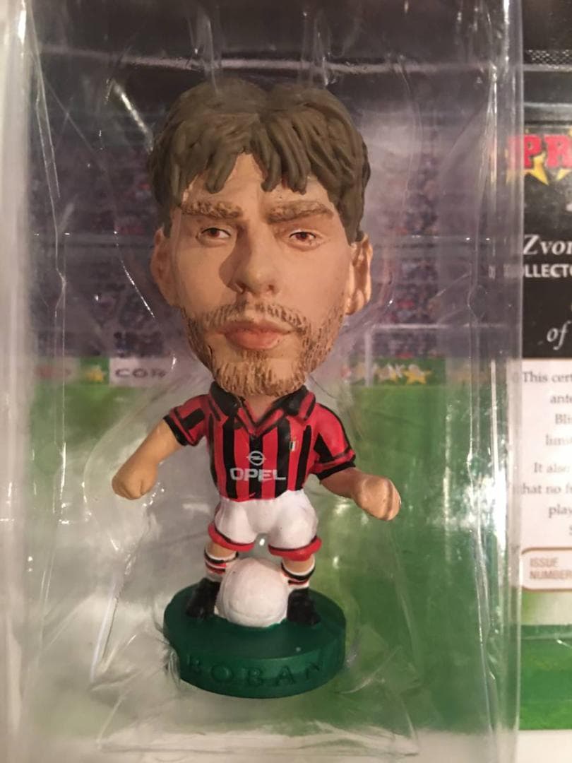 コリンシアン・セレクト500【ズボミール・ボバン＊ACミラン/ホーム】×３体