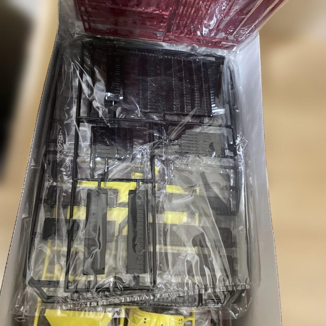 国宝シリーズ 赤糸威竹雀虎 金物模型 未組立 昭和旧版. Ln548