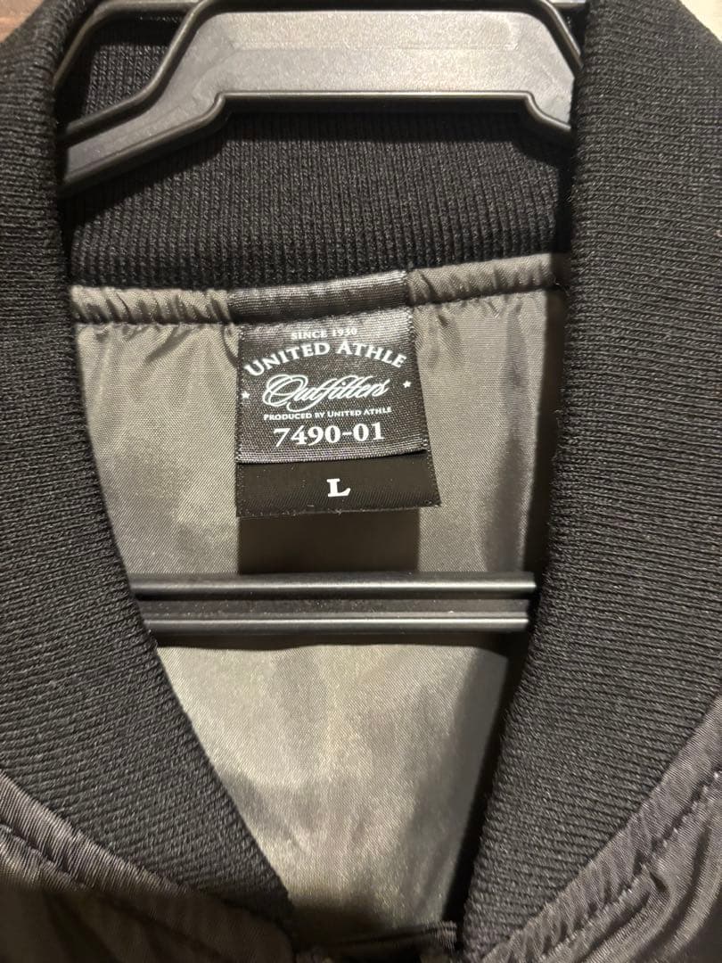 TRiDENT スタジャン　Tシャツ