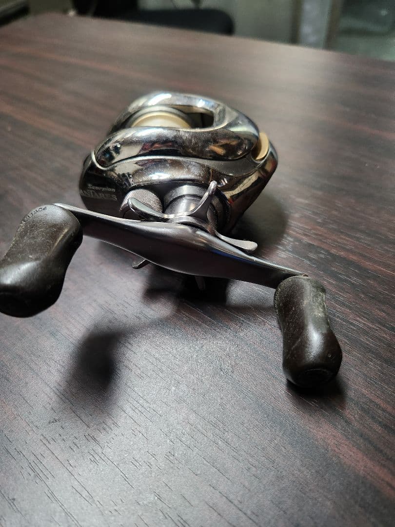 シマノSHIMANO　スコーピオン　アンタレス右ハンドル