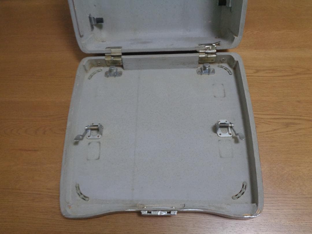 完動品　Olympia SM3 De Luxe　オリンピアタイプライター