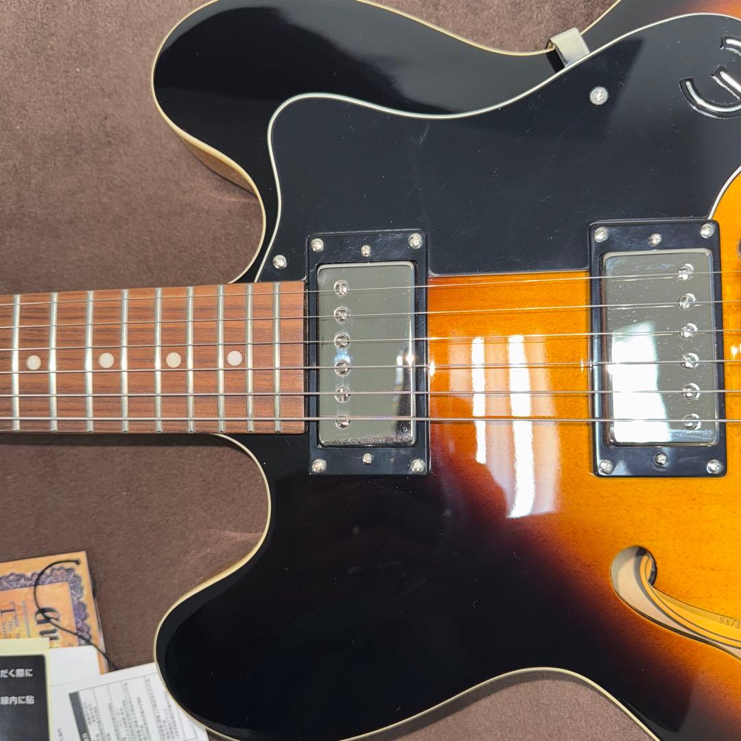 Epiphone DOT vintage Sunburst ほぼ新品です