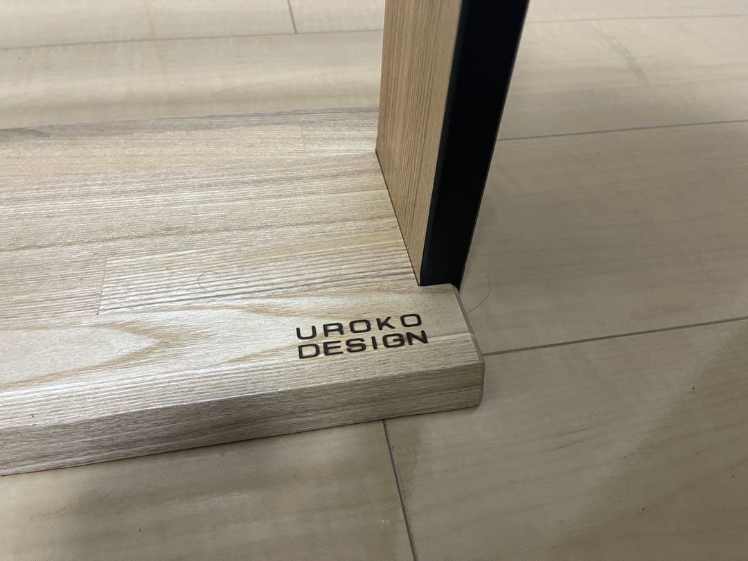 UROKO DESIGN リールスタンド
