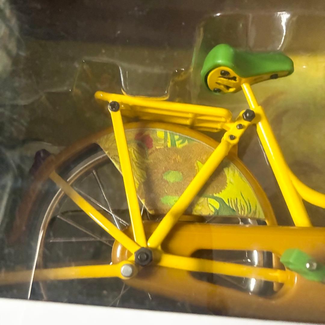 日常的にアートを！ゴッホ美術館限定　ゴッホのひまわりの自転車