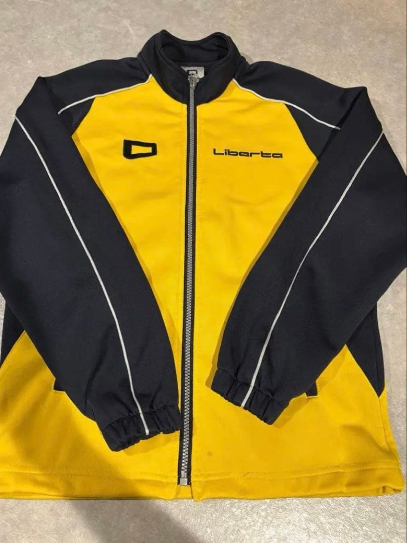 Liberta リベルタ　ジャージ　145 上のみ