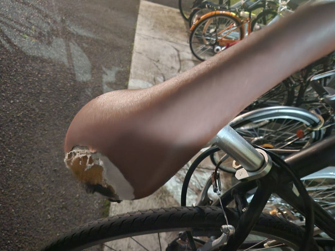 【現地お引き取り/値下げ】Weekend Bikes /クロスバイク 自転車 黒