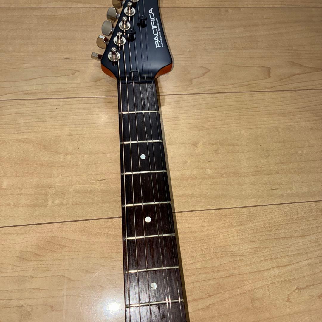 ヤマハ パシフィカ PAC611 VFM TBL ぼっち後藤 ひとり カスタム