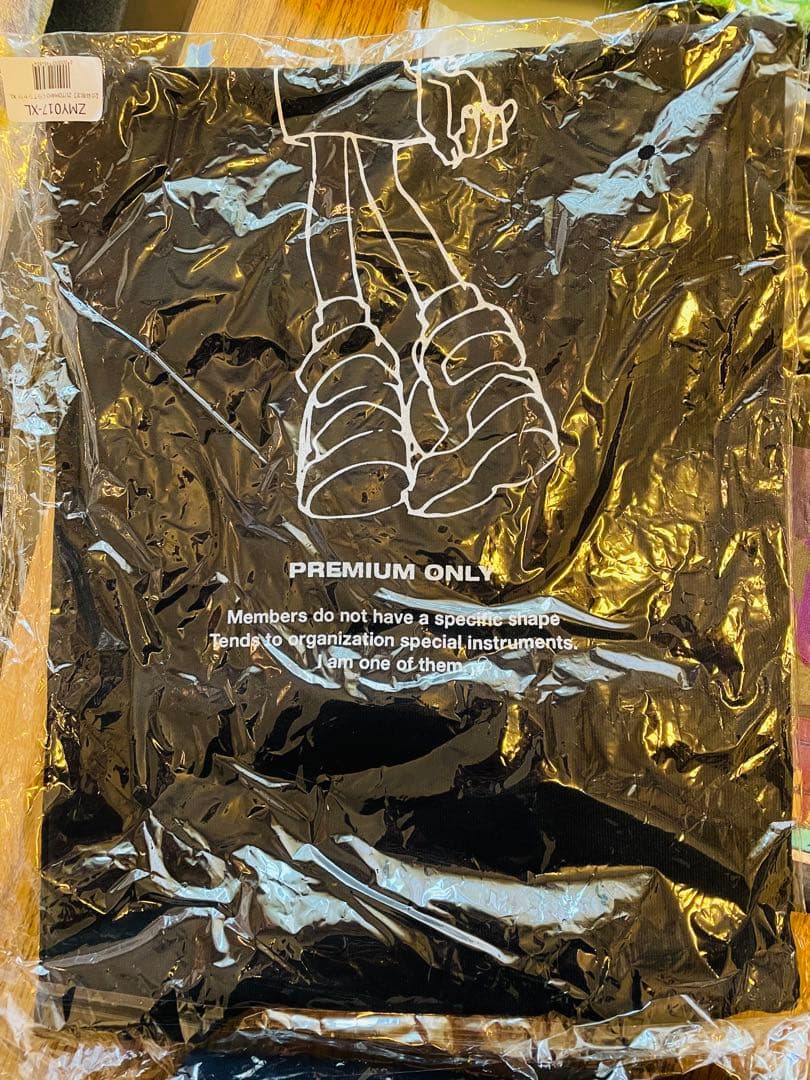 R*o様 ずとまよグッズ（トレーナー・Tシャツ・タオル・ぬいぐるみ・ショッピング