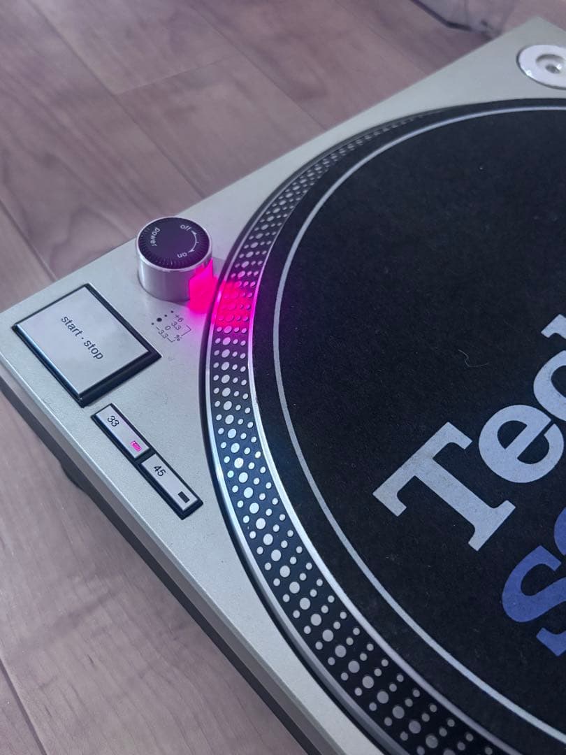 Technics テクニクス　SL-1200MK3D ターンテーブル シルバー