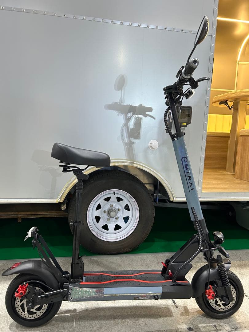 日本製EVスクーター　ベンツグレー　サドル付き　新品展示品一台限定最大5年保証