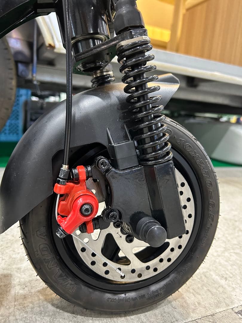 日本製EVスクーター　ベンツグレー　サドル付き　新品展示品一台限定最大5年保証