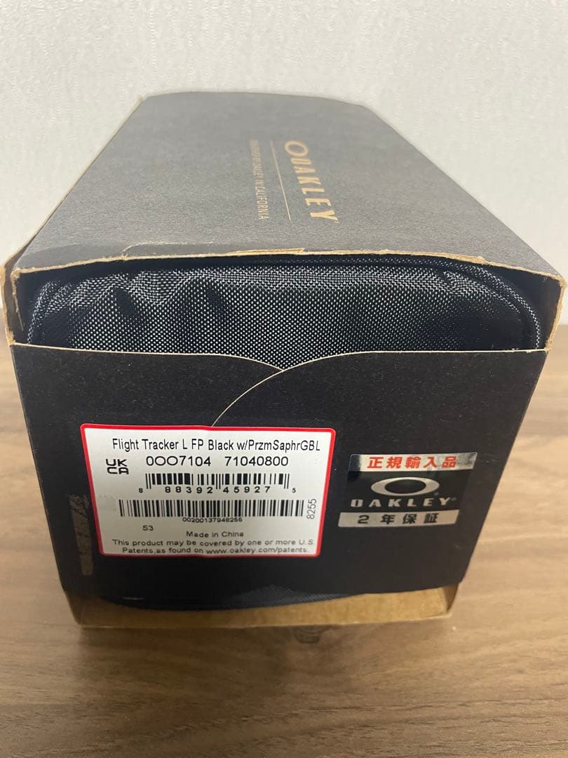 新品未使用　OAKLEYゴーグル FLIGHT TRACKER L