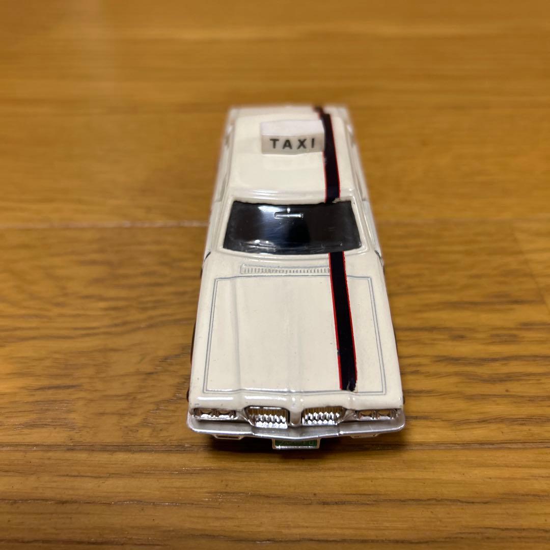 ダイヤペット 日産 ブルーバードU個人タクシー