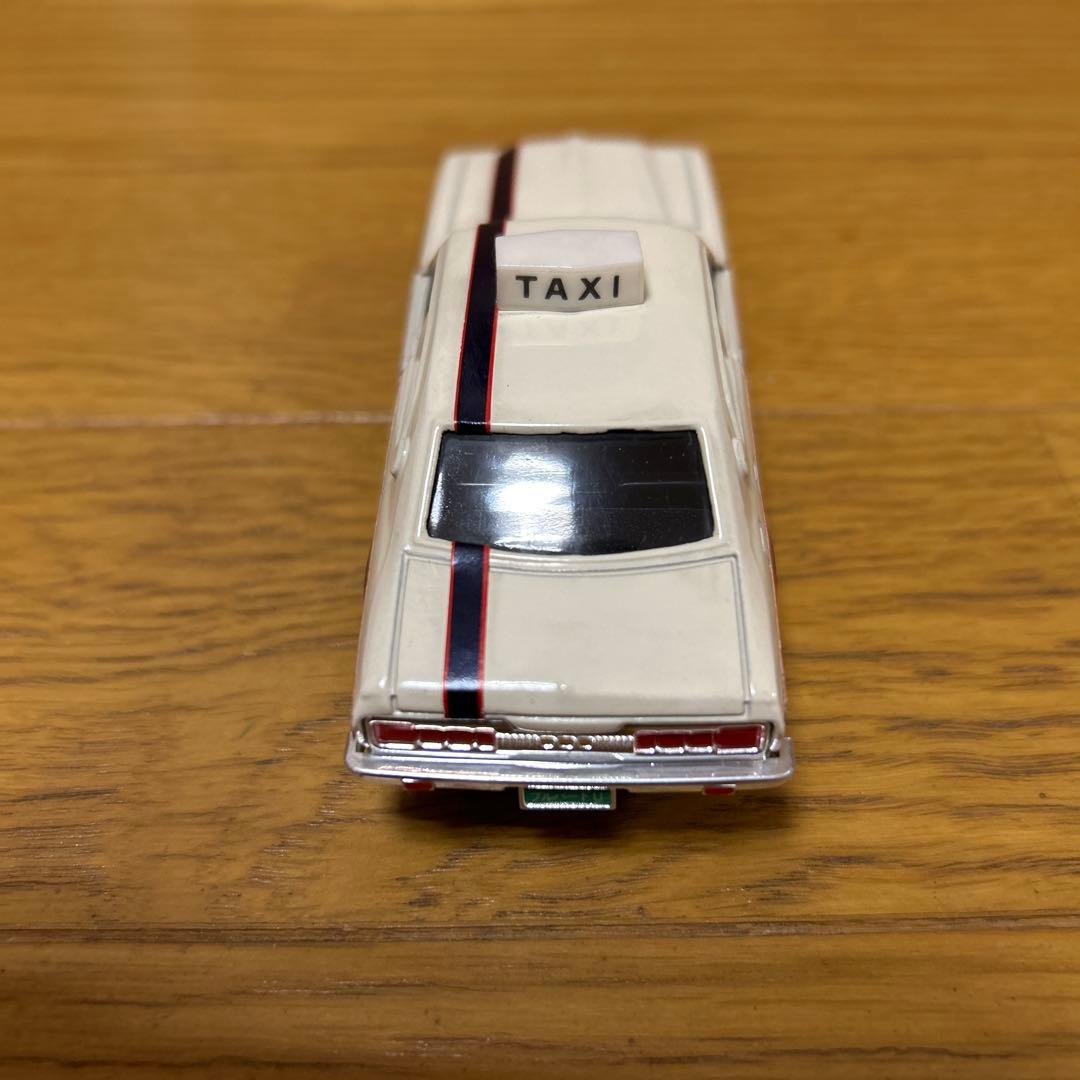 ダイヤペット 日産 ブルーバードU個人タクシー