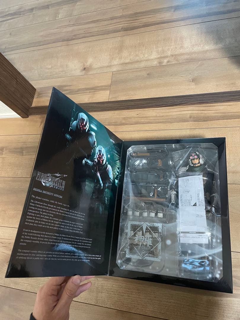 ファイナルファンタジーVII リメイク PLAY ARTS改 警備兵　神羅兵