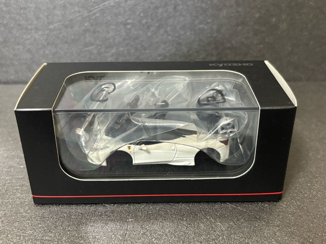 京商　1/64 フェラーリ 458スペチアーレ ホワイト ホビールート限定