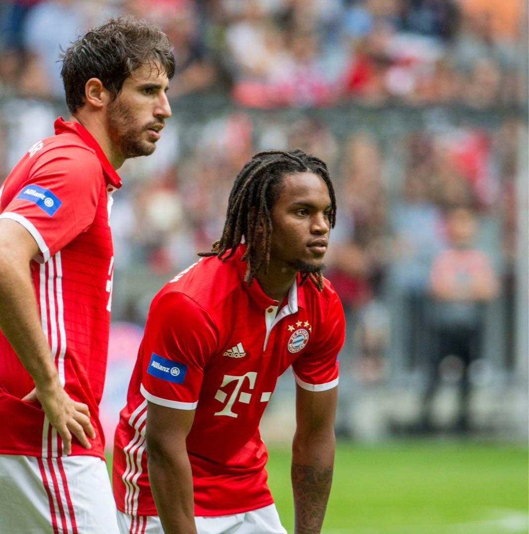 ♦︎美品♦︎Mサイズバイエルンミュンヘン16/17ユニフォーム