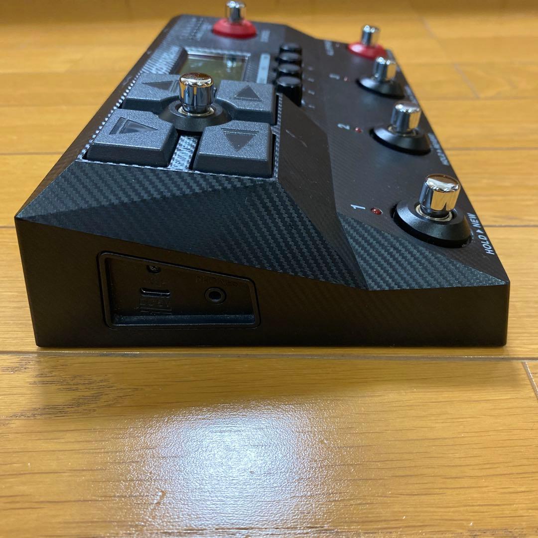 ZOOM B2 FOUR ベースエフェクター マルチエフェクター